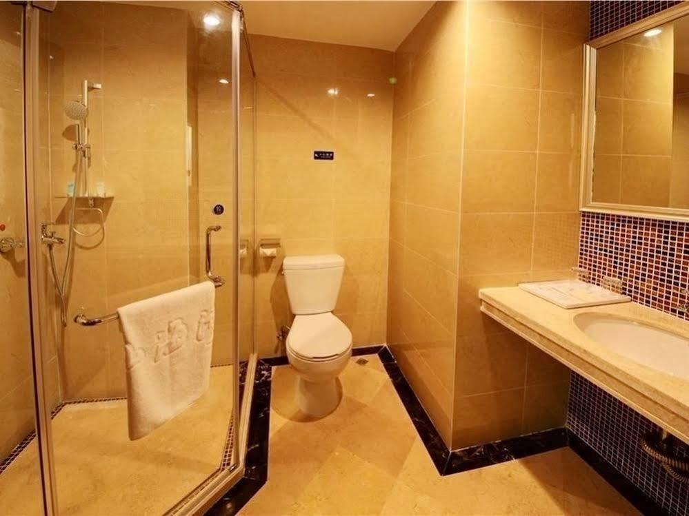 Shanhaiwan Holiday Hotel Yangjiang Eksteriør billede
